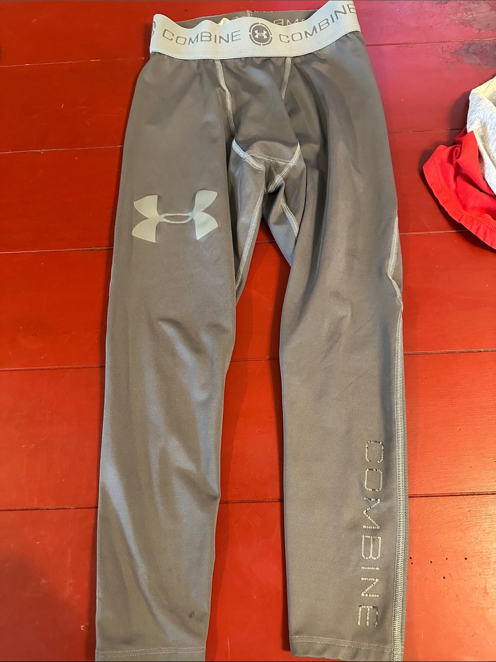 Under Armour Gray Compression Leggings for Kids small
